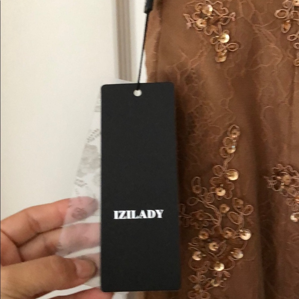Dress - Picture 3 of 4
